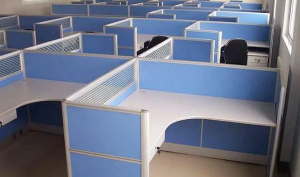 南崗區(qū)長(zhǎng)期上門回收大量寫字桌、閱覽桌、辦公沙發(fā)文件柜，批量電腦整機(jī)